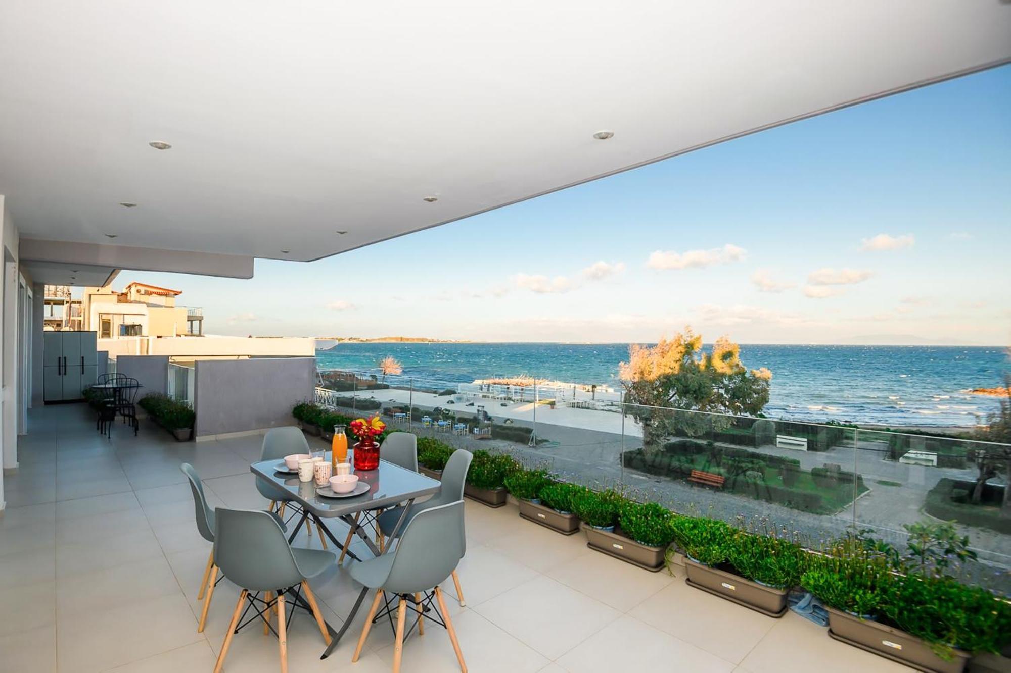 Beachfront Artemida Retreat - Peony Seabreeze Gem Exterior foto